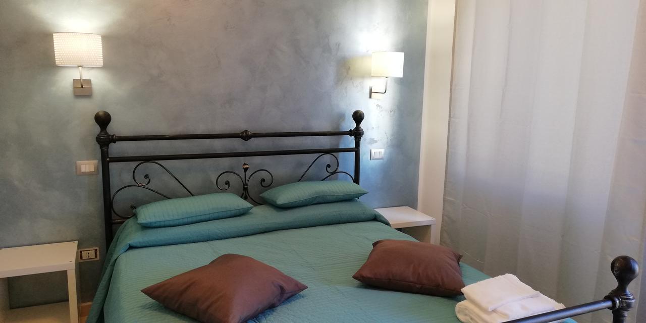 Sea Garden Rooms Termoli Ngoại thất bức ảnh