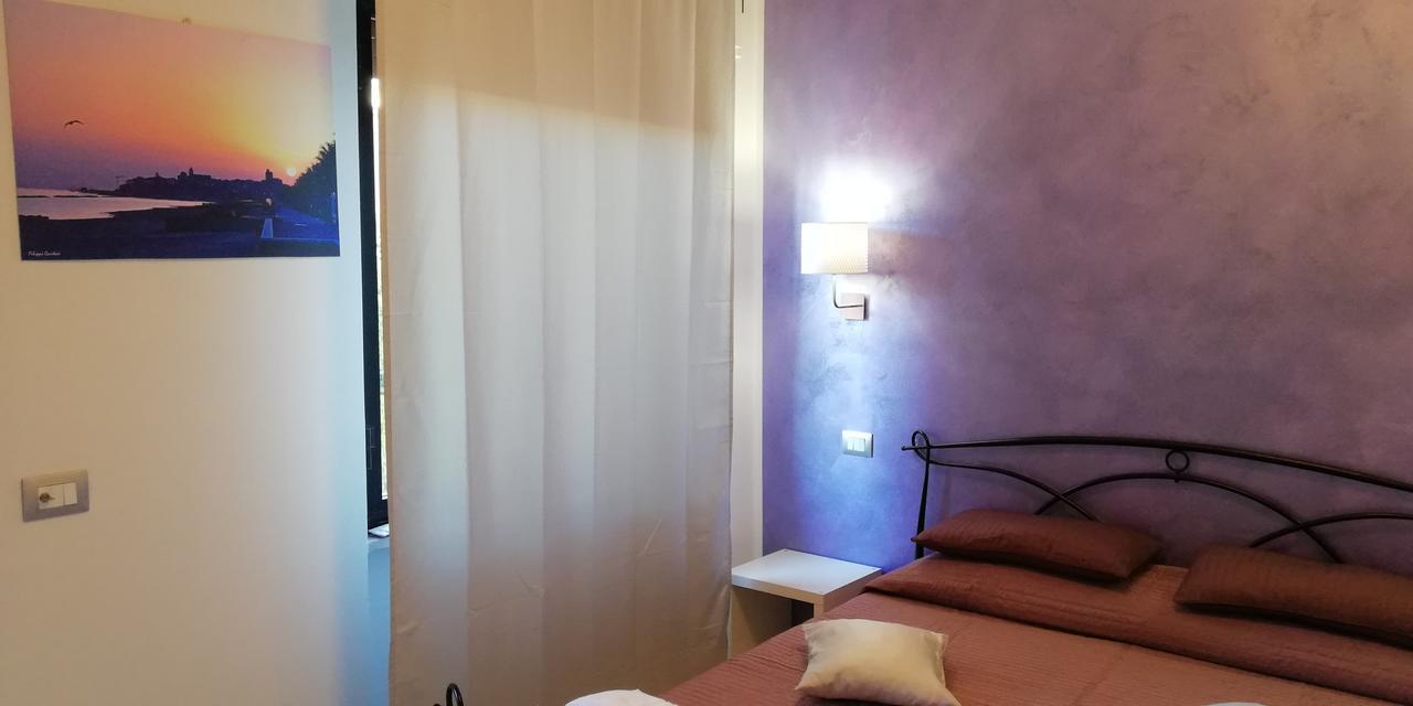 Sea Garden Rooms Termoli Ngoại thất bức ảnh